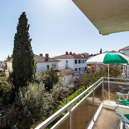 Lovely In Krk With Wifi Apartment