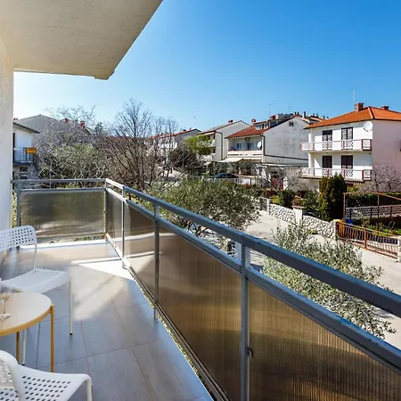 Apartment Lovely In Krk With Wifi *